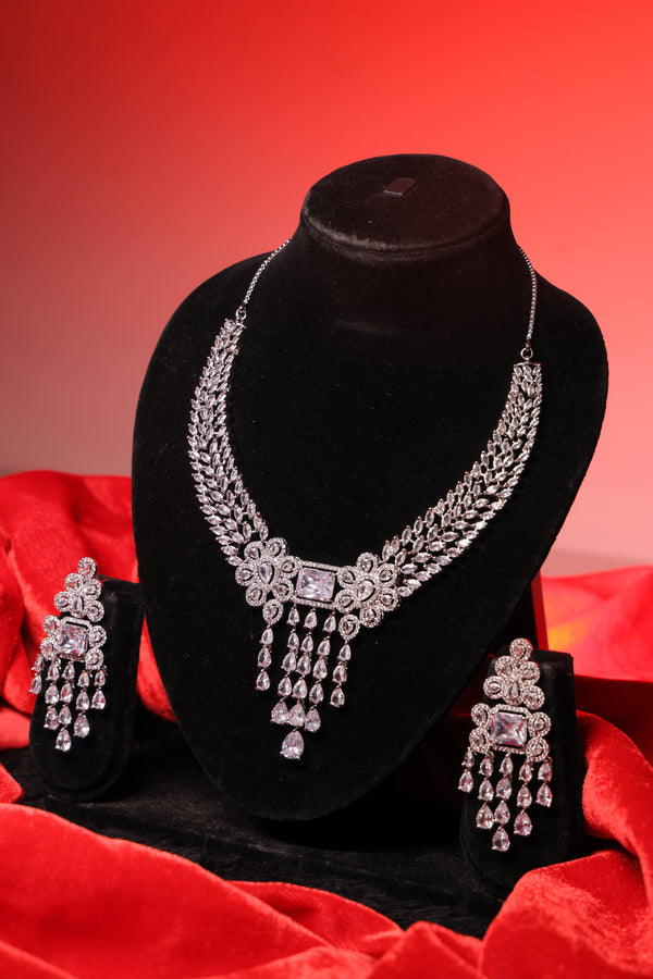 Ammaira's AD Rhodium Platted Silver Polish Necklace Set