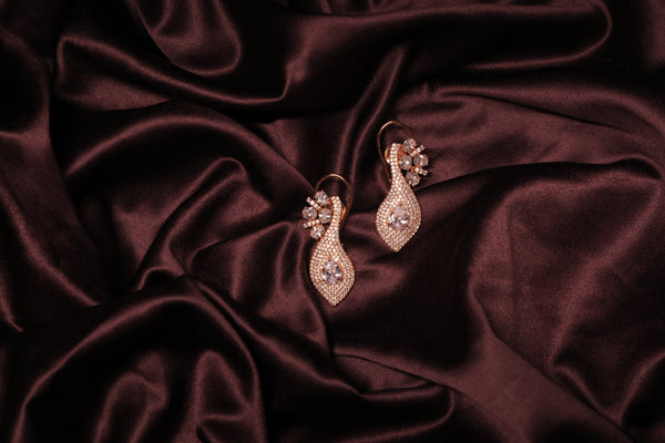 Ammaira's AD Rose Gold Snake Style Necklace Set