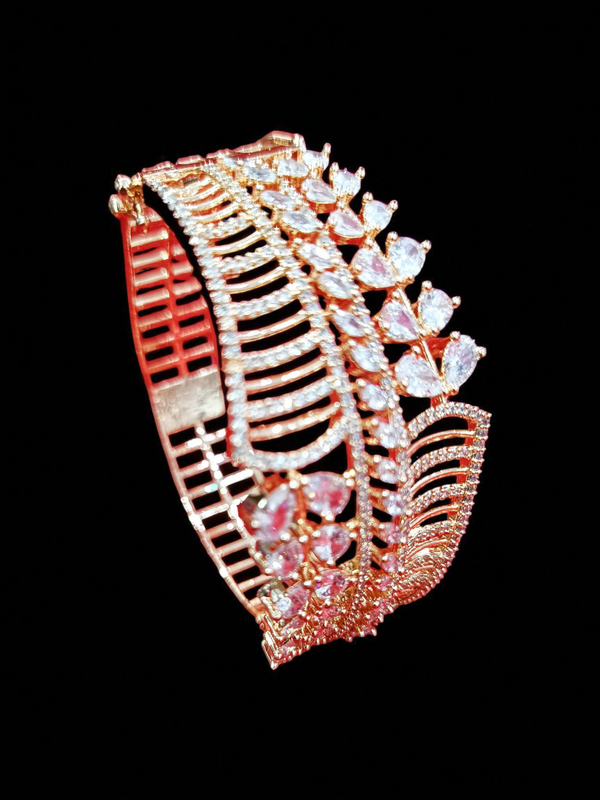 Ammaira’s Rose Gold Plated AAA AD Zirconia Openable Bracelet