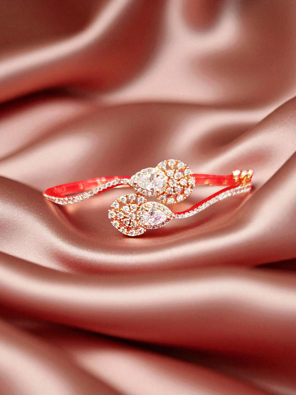✨ Ammaira’s Sleek Shine Rose Gold Plated AAA AD Zirconia Openable Bracelet ✨
